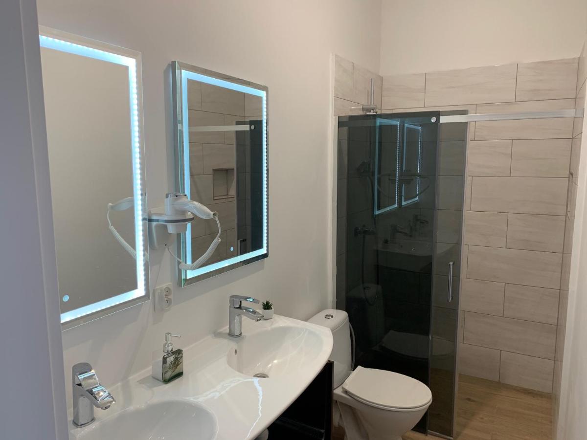 Jasna Hotelik Self Check-In Varsavia Esterno foto